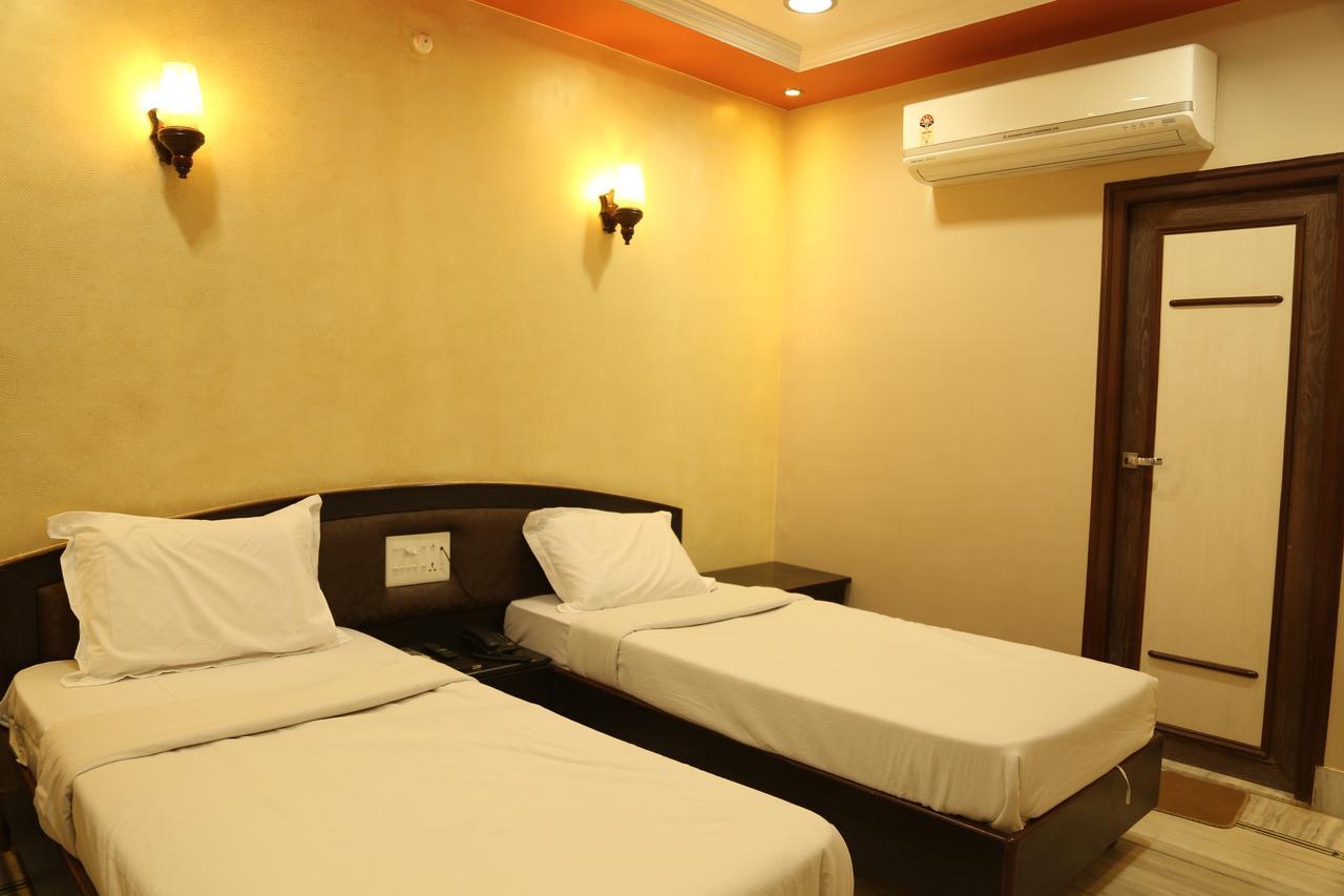 Hotel New Golden Palace Phalodi  Extérieur photo